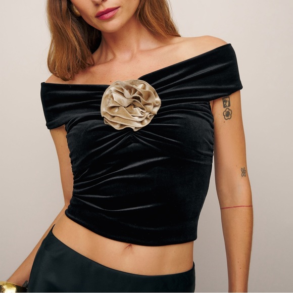 Reformation Emerald Knit Top - Picture 1 of 2